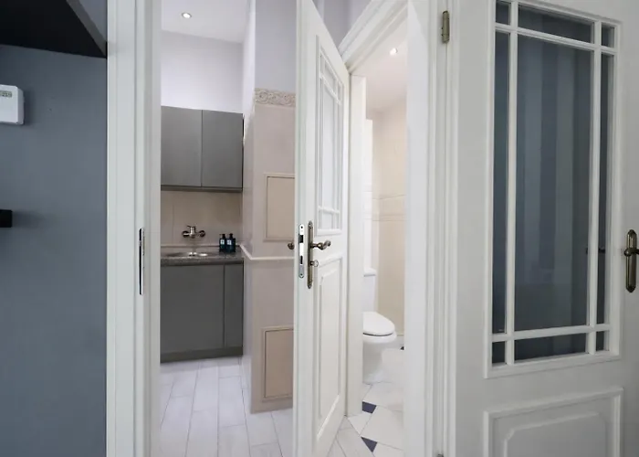 Apartment House Managers - Aura Sopot